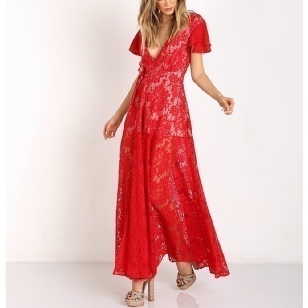 The Jetset Diaries Piazza Maxi in Ruby